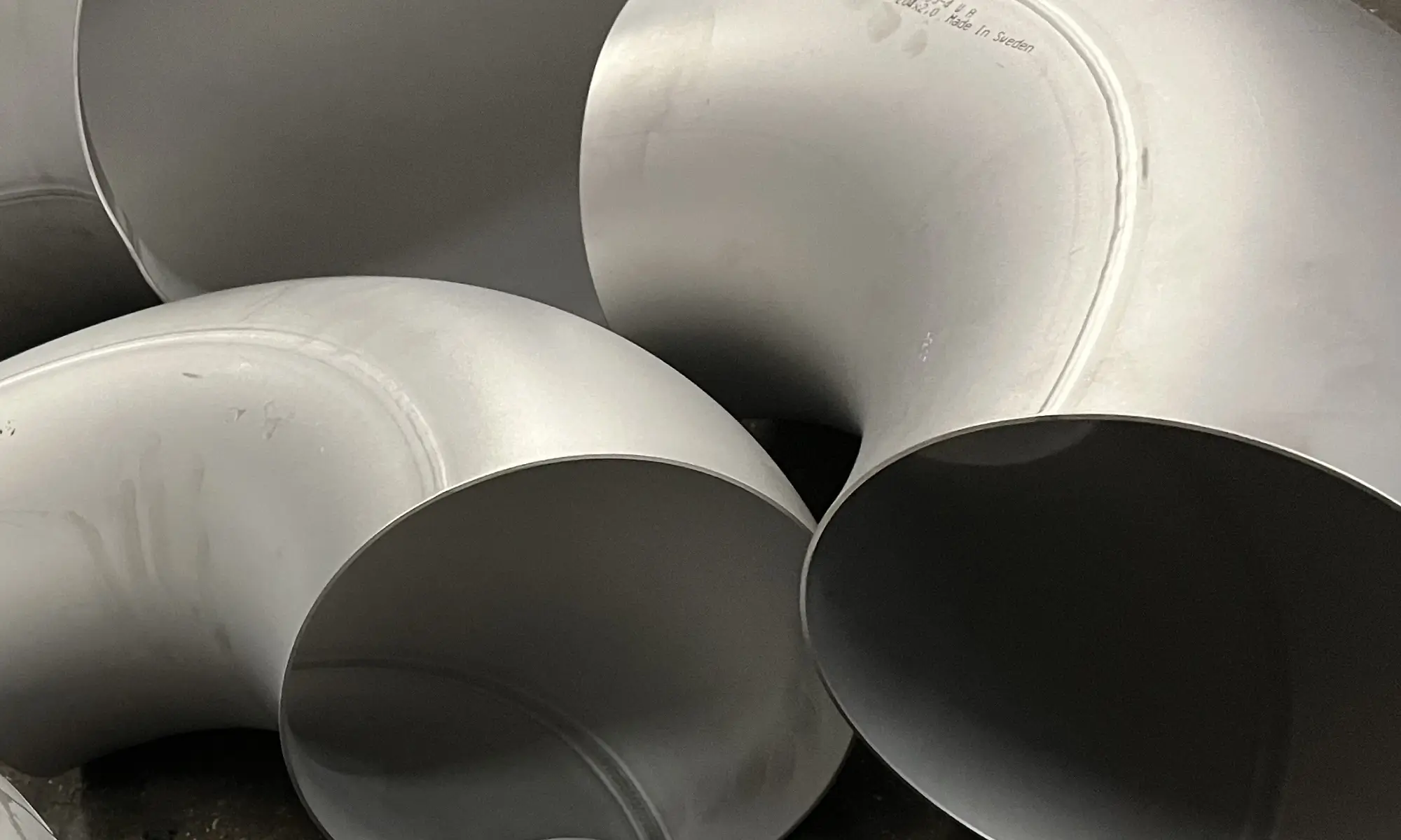 Photo of stainless metric bends and elbows